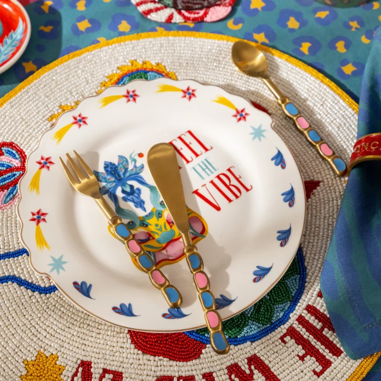 Çatal Bıçak Hangi Elle Tutulur Sofrada Zarafetin Sırrı Burada